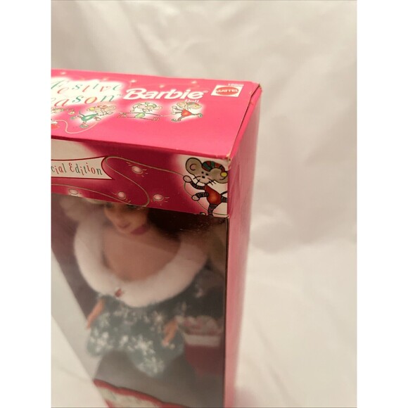 Mattel 1997 Festive Season Barbie Christmas Special Edition #18909 Vintage NIB - Picture 2 of 13